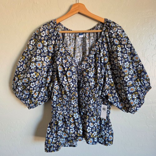 Old navy puff sleeve smocked - old,